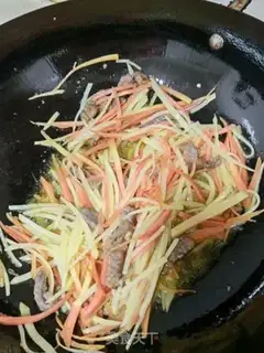 Make Beef and yellow silk step 4