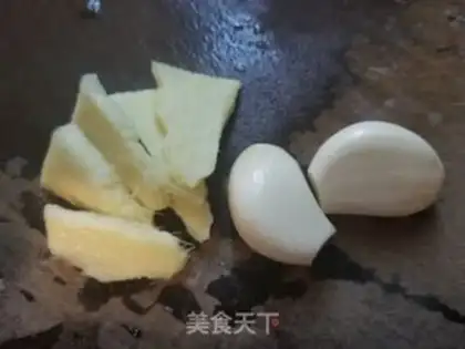 Make The sea cucumber abalone is burning dead bamboo step 3