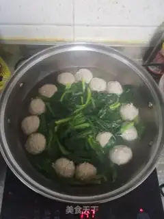 Make Spinach beefball soup step 3