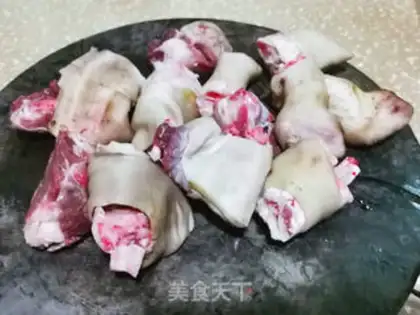 Make Red sheep hoof step 0