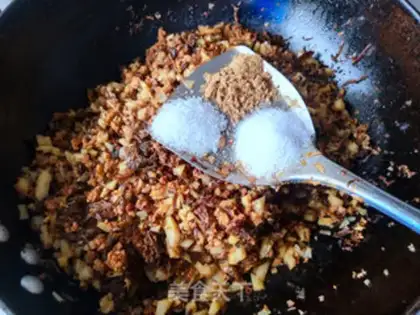 Make Plum-crunch step 6