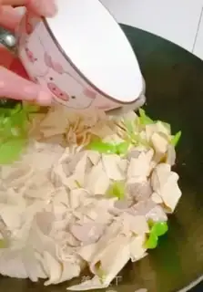 Make Spicy tofu step 6