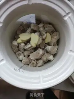 Make Lamb radish soup step 3