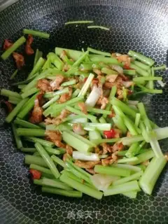 Make Celery fried meat step 7