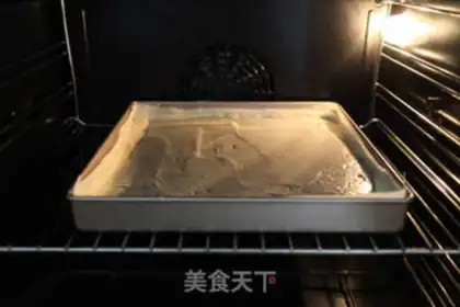 Make Tiger-skinned cream cake rolls step 12