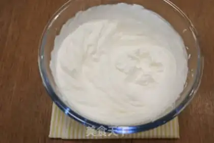 Make Tiger-skinned cream cake rolls step 15