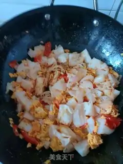 Make Tomato eggs and sausage powder step 5