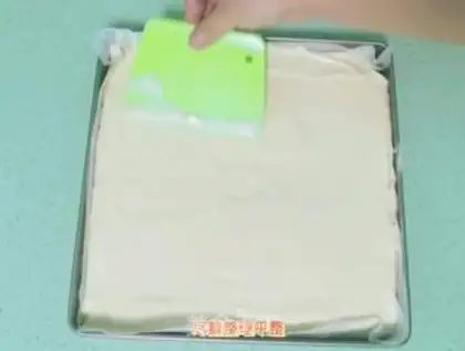 Make Orange cake roll step 5