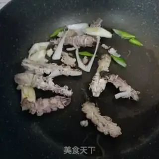 Make Shrimp rollers step 4