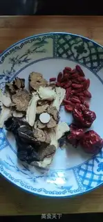 Make Old hen soup step 0