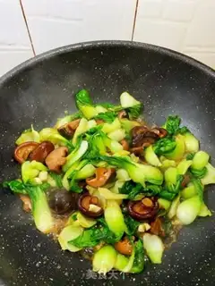 Make Mushroom oil step 4