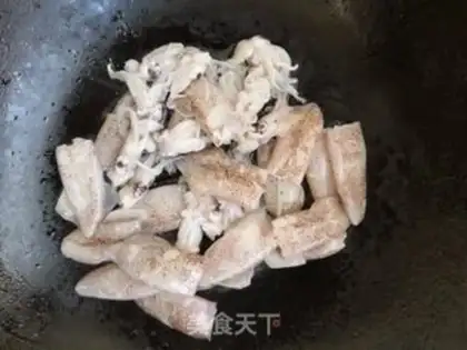Make Creamed rabbits step 2
