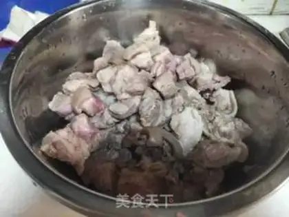 Make Onions for lamb step 1