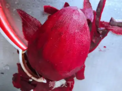 Make Homemade beet root powder step 1