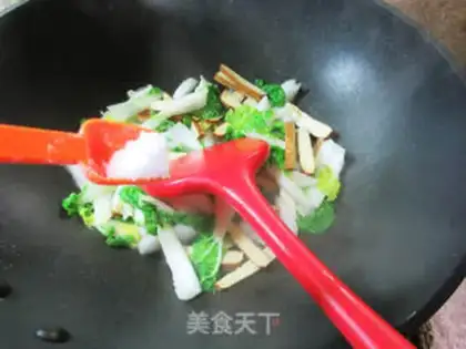 Make Scrambled and scrumptious step 6