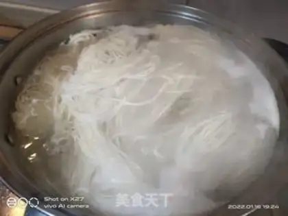 Make Five-flower pea noodles step 8