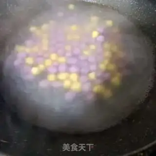 Make Double round, sweet egg soup step 4