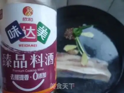 Make The sauce comes back to the pot step 0