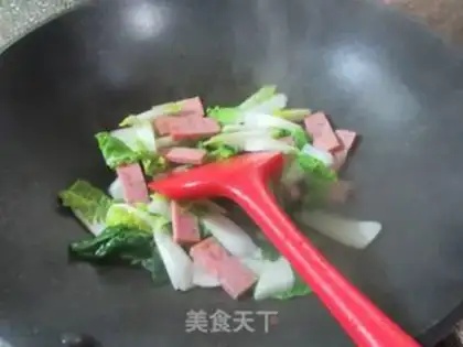 Make The ham and yellow cabbage step 5