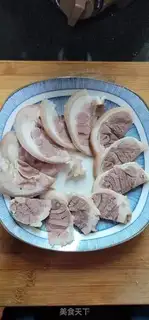 Make White hog elbows step 8