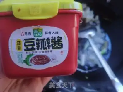 Make The sauce comes back to the pot step 9