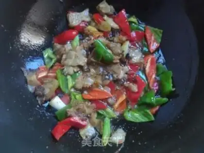 Make The sauce comes back to the pot step 10