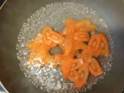 Make Screech pepper carrot and fried eggs step 2