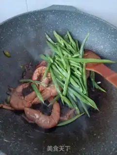 Make Bean to shrimp noodles step 7
