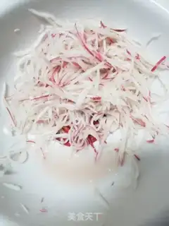 Make # A red radish # step 2