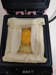 Make A hand grab sandwich step 3