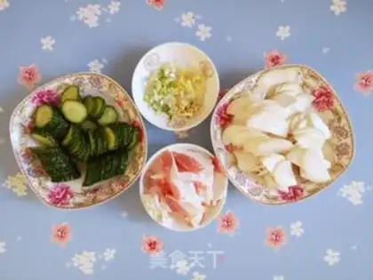 Make Apricot cucumber step 0