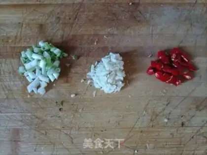 Make Garlic fan dolls step 3