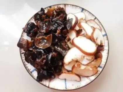 Make A thousand in the ear of mushrooms step 1