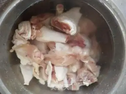 Make Spicy chicken step 1