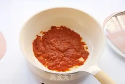 Make Three pasta tomatoes step 1