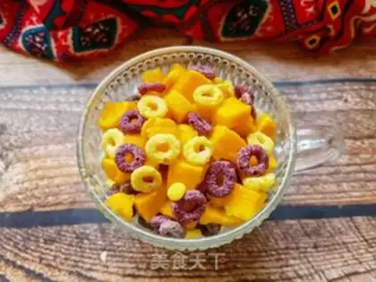 Make Mango-cooked yogurt cup step 6