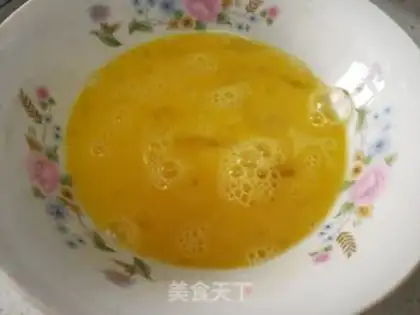 Make Shrimp fried eggs step 4