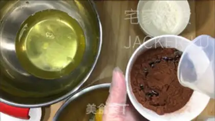 Make Cocoa rolls step 1