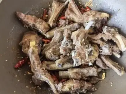 Make Dry pan lamb chops step 22