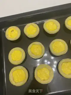 Make A simple home-based egg tarts step 8