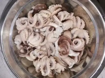 Make Garlic claws step 0