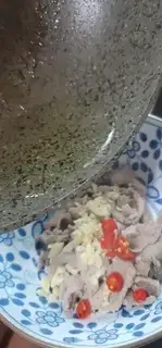 Make A fragrance of onions step 10