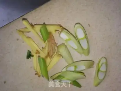 Make Garlic claws step 2