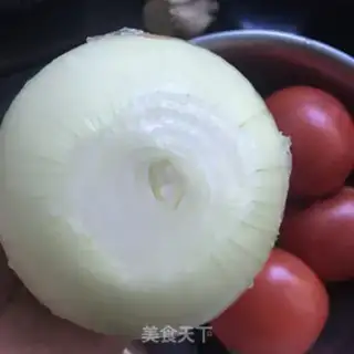 Make Beef tomato pasta step 0