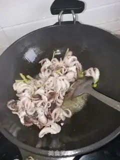 Make Garlic claws step 3