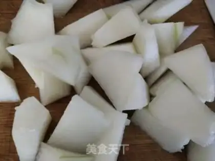 Make Taste melon chickenball soup step 1