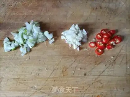Make Garlic mushroom fried eggs step 6