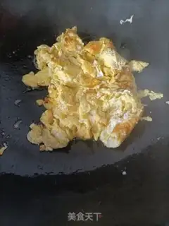 Make Garlic mushroom fried eggs step 9
