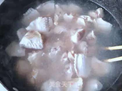 Make Red chicken wings step 1