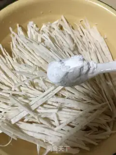 Make Egg sesame tacos step 1